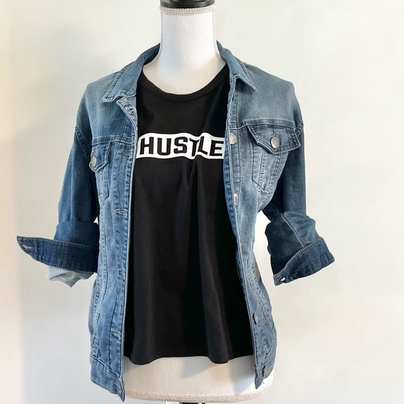 🆕Women’s Miken HUSTLE Tank - Picture 3 of 7